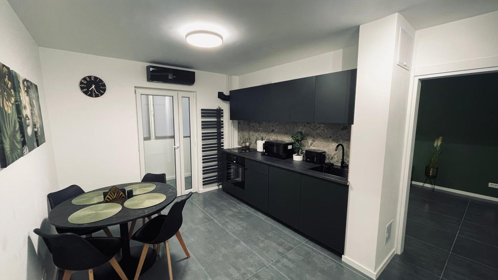 Barbici Group Apartment Bucharest